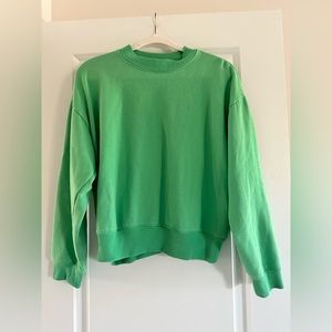 Women’s A New Day Sweatshirt. Size L.